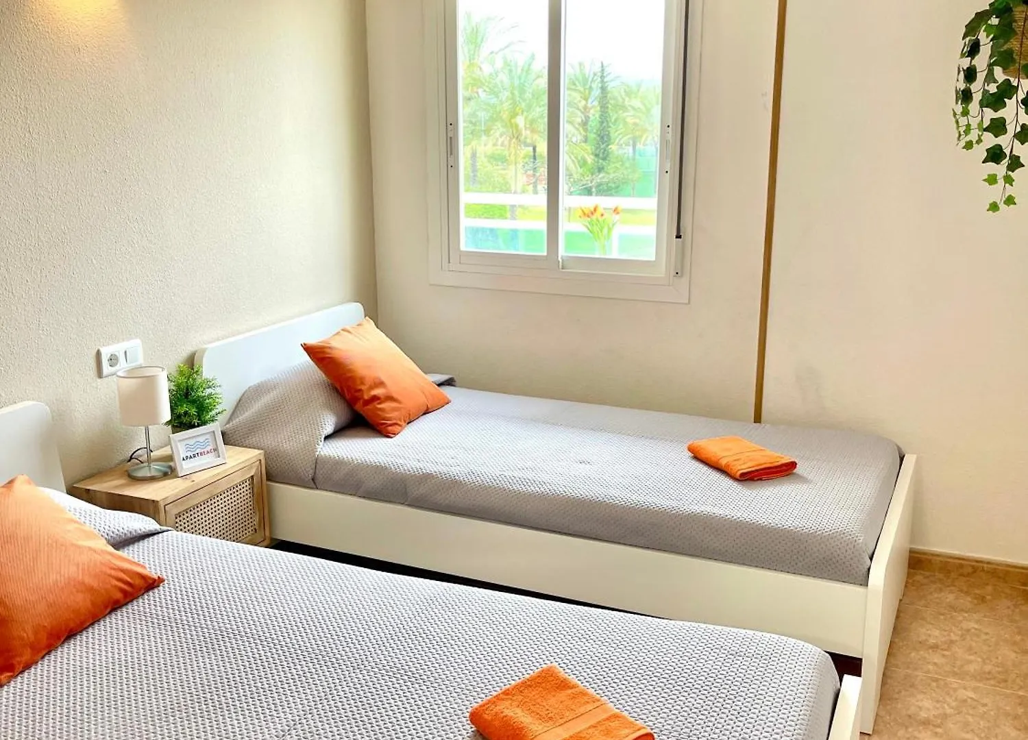 Apartbeach Los Juncos 2 Residencial Y Junto Playa La Pineda 0*,